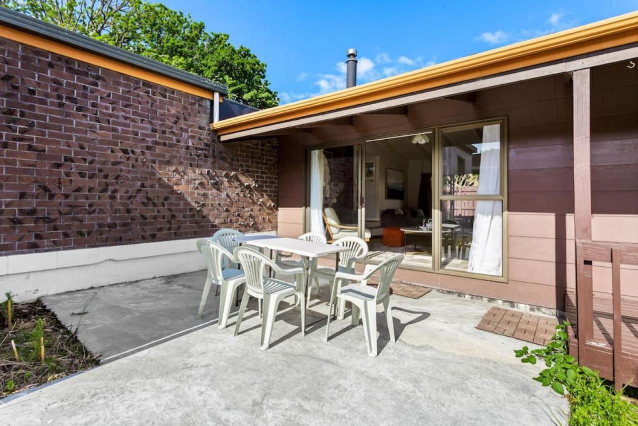Family Retreat With Parking, Wi-fi And Garden Holiday home